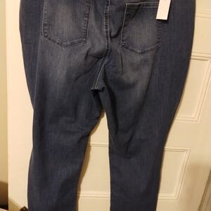Santana jeans NWT SZ plus 22